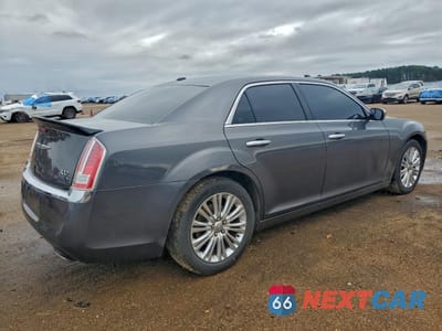 Trzecie zdjęcie samochodu z tyłu: 2013 CHRYSLER 300C VIN:2C3CCAKT6DH652886 - miniatura