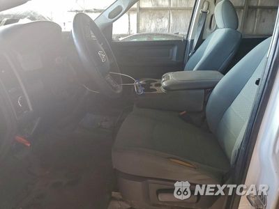 Zdjęcie 7 z 11 samochodu: 2017 RAM 1500 ST VIN:1C6RR6KG7HS735348 - miniatura