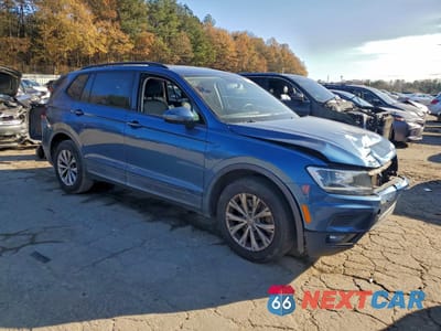 Czwarte zdjęcie samochodu z boku: 2018 VOLKSWAGEN TIGUAN S VIN:3VV1B7AX6JM011684 - miniatura