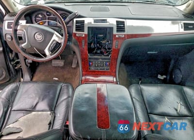 Zdjęcie 8 z 14 samochodu: 2008 CADILLAC ESCALADE EXT VIN:3GYFK62858G112255 - miniatura