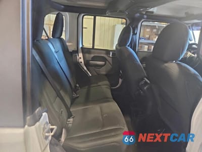 Zdjęcie 10 z 11 samochodu: 2020 JEEP WRANGLER UNLIMITED SPORT VIN:1C4HJXDN0LW209092 - miniatura