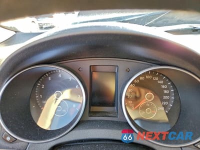 Zdjęcie 9 z 13 samochodu: 2012 VOLKSWAGEN JETTA S VIN:3VWPX7AJ7CM638321 - miniatura