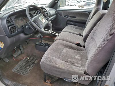 Zdjęcie 7 z 14 samochodu: 2000 DODGE RAM 1500 VIN:1B7HF16Y4YS514311 - miniatura