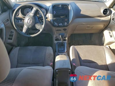 Zdjęcie 8 z 13 samochodu: 2004 TOYOTA RAV4 VIN:JTEHD20V940015323 - miniatura