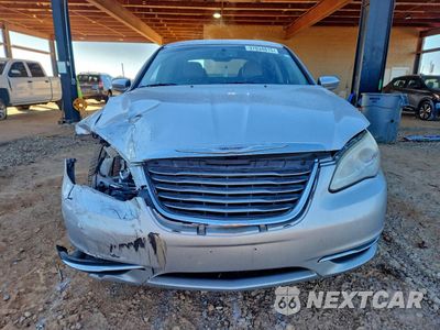 Piąte zdjęcie samochodu w środku: 2011 CHRYSLER 200 LIMITED VIN:1C3BC2FG4BN533463 - miniatura