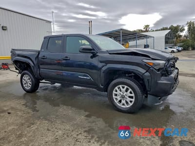 Czwarte zdjęcie samochodu z boku: 2024 TOYOTA TACOMA DOUBLE CAB VIN:3TYKB5FN8RT001298 - miniatura