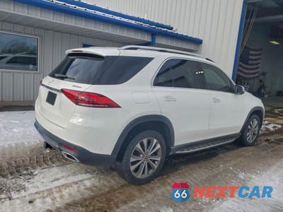 Trzecie zdjęcie samochodu z tyłu: 2020 MERCEDES-BENZ GLE 350 4MATIC VIN:4JGFB4KB2LA073679 - miniatura