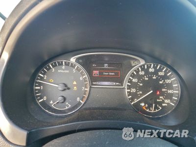 Zdjęcie 9 z 12 samochodu: 2017 NISSAN ALTIMA 2.5 VIN:1N4AL3AP7HC171384 - miniatura