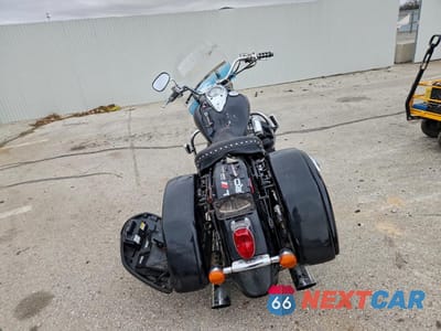 Czwarte zdjęcie samochodu z boku: 2006 KAWASAKI VN1600 G VIN:JKBVNKG1X6A000033 - miniatura