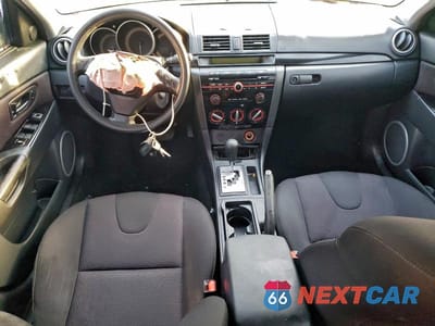 Zdjęcie 8 z 12 samochodu: 2008 MAZDA 3 HATCHBACK VIN:JM1BK343081149300 - miniatura