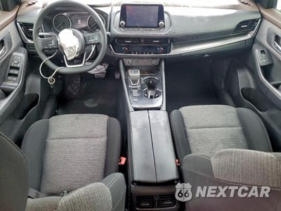 Zdjęcie 8 z 16 samochodu: 2021 NISSAN ROGUE SV VIN:5N1AT3BA3MC678891 - miniatura