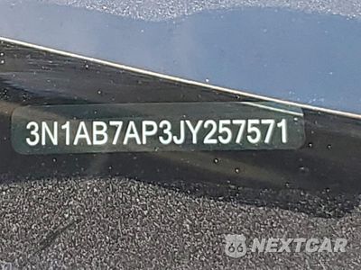 Zdjęcie 12 z 13 samochodu: 2018 NISSAN SENTRA S VIN:3N1AB7AP3JY257571 - miniatura
