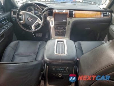 Zdjęcie 8 z 15 samochodu: 2014 CADILLAC ESCALADE PLATINUM VIN:1GYS4DEF5ER176508 - miniatura