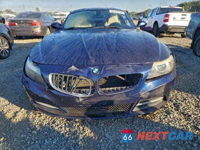 Piąte zdjęcie samochodu w środku: 2009 BMW Z4 SDRIVE30I VIN:WBALM53559E162130 - miniatura