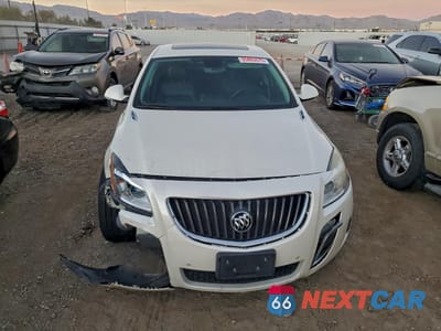 Piąte zdjęcie samochodu w środku: 2012 BUICK REGAL GS VIN:2G4GV5GV6C9213264 - miniatura