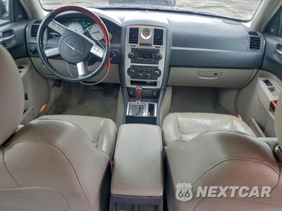Zdjęcie 8 z 12 samochodu: 2006 CHRYSLER 300C VIN:2C3LA63HX6H272238 - miniatura