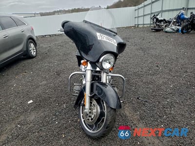 Drugie zdjęcie samochodu z przodu: 2013 HARLEY-DAVIDSON FLHX STREET GLIDE VIN:1HD1KBM19DB683208 - miniatura