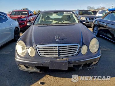 Piąte zdjęcie samochodu w środku: 2003 MERCEDES-BENZ E 320 VIN:WDBUF65J83X111992 - miniatura