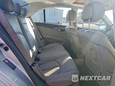 Zdjęcie 10 z 14 samochodu: 2008 MERCEDES-BENZ E 350 VIN:WDBUF56X58B282300 - miniatura