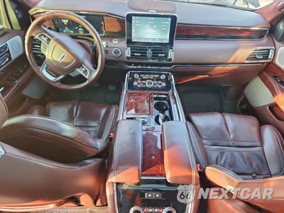 Zdjęcie 8 z 15 samochodu: 2018 LINCOLN NAVIGATOR BLACK LABEL VIN:5LMJJ2TT6JEL13084 - miniatura