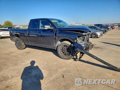 Czwarte zdjęcie samochodu z boku: 2018 RAM 1500 SLT VIN:1C6RR6GT4JS330592 - miniatura