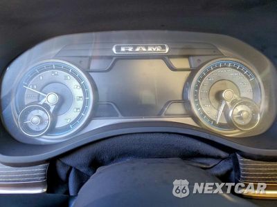 Zdjęcie 9 z 12 samochodu: 2021 RAM 1500 LIMITED VIN:1C6RREHT9MN828475 - miniatura
