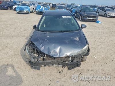 Piąte zdjęcie samochodu w środku: 2019 TOYOTA COROLLA L VIN:5YFBURHE6KP913887 - miniatura
