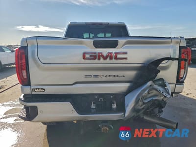 Zdjęcie 6 z 14 samochodu: 2022 GMC SIERRA 2500 HD DENAL VIN:1GT49REY8NF182321 - miniatura