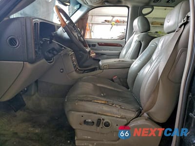 Zdjęcie 7 z 13 samochodu: 2003 CADILLAC ESCALADE ESV VIN:3GYFK66N33G231530 - miniatura