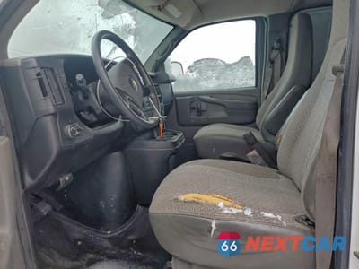 Zdjęcie 7 z 12 samochodu: 2014 CHEVROLET EXPRESS G3500 VIN:1GCZGTCA4E1132690 - miniatura