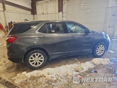 Trzecie zdjęcie samochodu z tyłu: 2019 CHEVROLET EQUINOX LT VIN:2GNAXTEV9K6262509 - miniatura