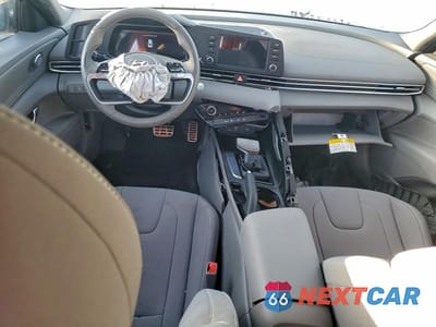 Zdjęcie 8 z 13 samochodu: 2025 HYUNDAI ELANTRA SEL SPORT VIN:KMHLM4DG1SU054933 - miniatura