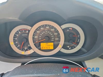 Zdjęcie 9 z 13 samochodu: 2011 TOYOTA RAV4 BASE VIN:2T3JK4DV4BW060485 - miniatura