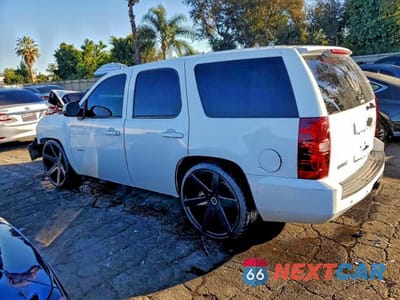 Drugie zdjęcie samochodu z przodu: 2013 CHEVROLET TAHOE C1500 LT VIN:1GNSCBE07DR254379 - miniatura