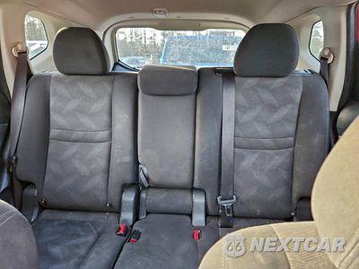 Zdjęcie 10 z 12 samochodu: 2016 NISSAN ROGUE S VIN:KNMAT2MTXGP719141 - miniatura