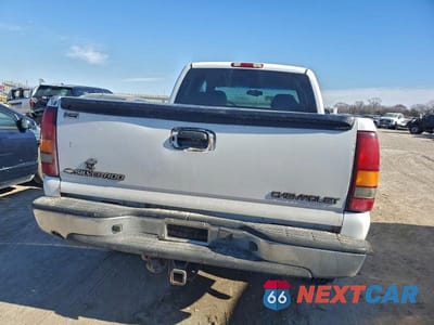 Zdjęcie 6 z 12 samochodu: 2000 CHEVROLET SILVERADO K1500 VIN:2GCEK19T2Y1205581 - miniatura