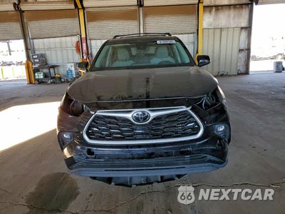 Piąte zdjęcie samochodu w środku: 2021 TOYOTA HIGHLANDER L VIN:5TDZZRAH5MS529565 - miniatura