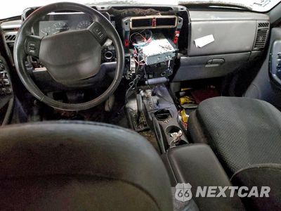 Zdjęcie 8 z 13 samochodu: 1999 JEEP CHEROKEE SPORT VIN:1J4FF68S6XL541137 - miniatura