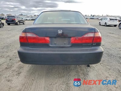 Zdjęcie 6 z 12 samochodu: 1999 HONDA ACCORD LX VIN:JHMCG6650XC014616 - miniatura