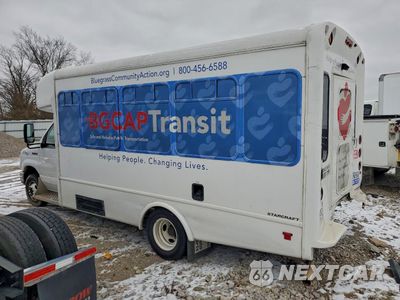Trzecie zdjęcie samochodu z tyłu: 2019 FORD ECONOLINE E350 SUPER DUTY CUTAWAY VAN VIN:1FDEE3FS9KDC71664 - miniatura
