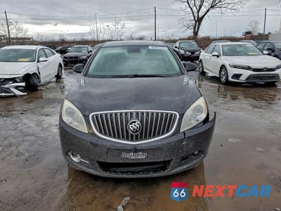 Piąte zdjęcie samochodu w środku: 2017 BUICK VERANO VIN:1G4PS5SK4H4101854 - miniatura