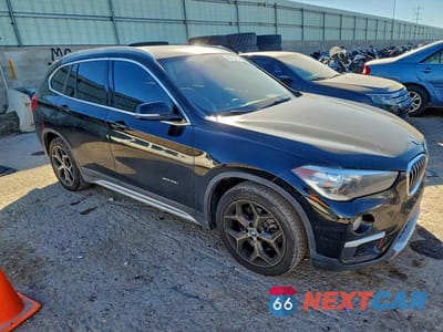 Czwarte zdjęcie samochodu z boku: 2016 BMW X1 XDRIVE28I VIN:WBXHT3C35GP884636 - miniatura