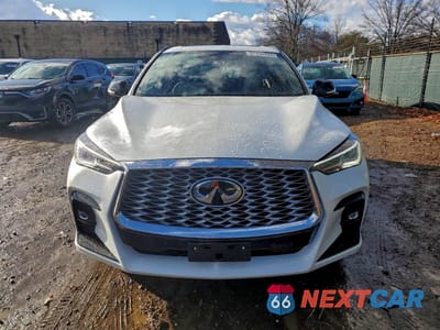 Piąte zdjęcie samochodu w środku: 2024 INFINITI QX55 LUXE VIN:3PCAJ5JR9RF109101 - miniatura