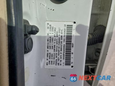 Zdjęcie 13 z 15 samochodu: 2010 ACURA TL VIN:19UUA8F54AA000824 - miniatura