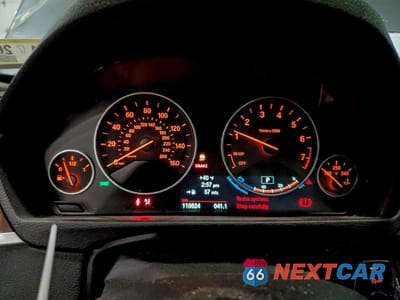 Zdjęcie 9 z 11 samochodu: 2013 BMW 328 XI SULEV VIN:WBA3B5G54DNS05056 - miniatura