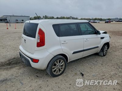 Trzecie zdjęcie samochodu z tyłu: 2013 KIA SOUL + VIN:KNDJT2A68D7533642 - miniatura