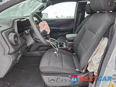 Zdjęcie 7 z 13 samochodu: 2024 CHEVROLET COLORADO VIN:1GCPSBEK0R1146839 - miniatura