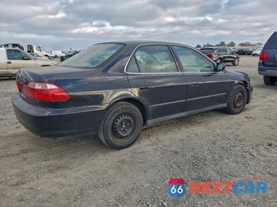 Trzecie zdjęcie samochodu z tyłu: 1999 HONDA ACCORD LX VIN:JHMCG6650XC014616 - miniatura