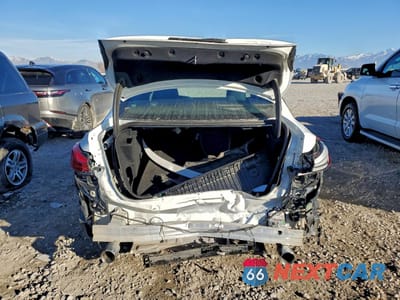 Zdjęcie 6 z 12 samochodu: 2024 BMW 228XI VIN:WBA73AK00R7R63054 - miniatura