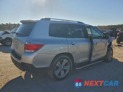 Trzecie zdjęcie samochodu z tyłu: 2013 TOYOTA HIGHLANDER LIMITED VIN:5TDYK3EH1DS128974 - miniatura